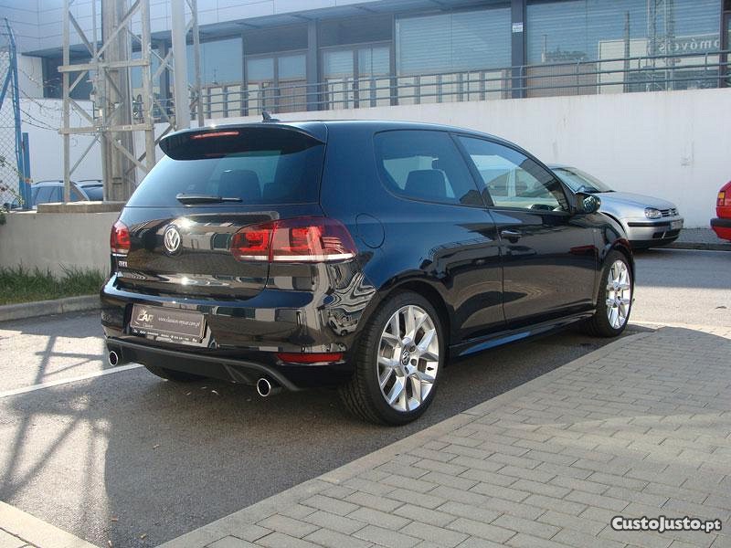 VW Golf 2.0 GTI 35 EDITION DSG - 11 — photo 2