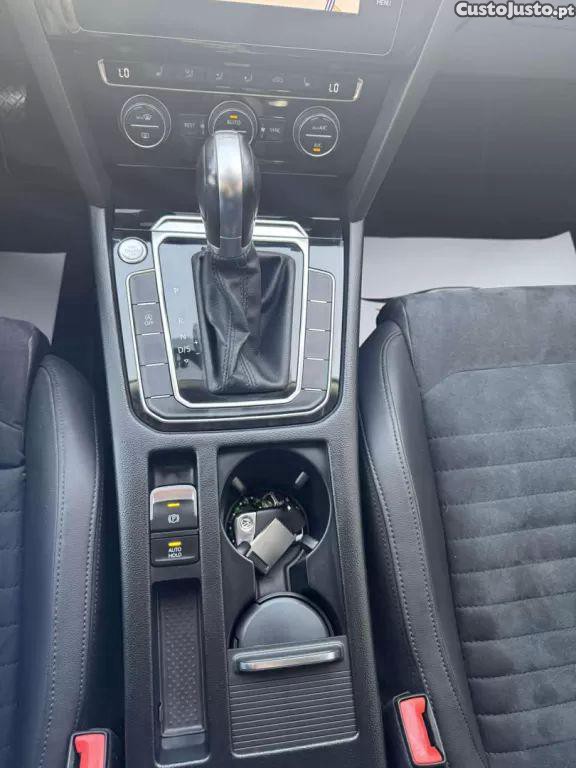 Volkswagen Passat 2.0 tdi r-line dsg — fotografia 17