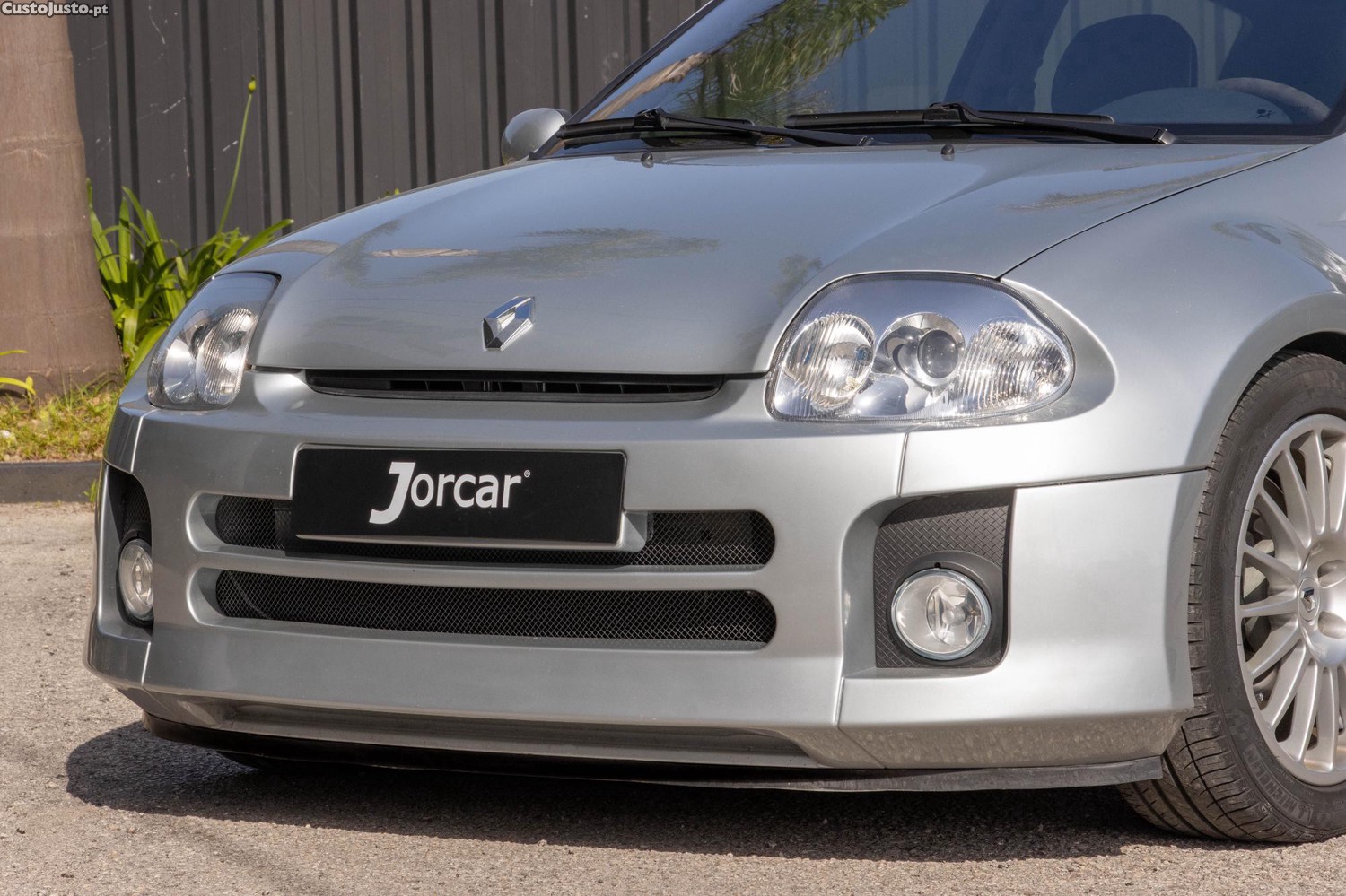Renault Clio 3.0 V6 SPORT - 01 — photo 5