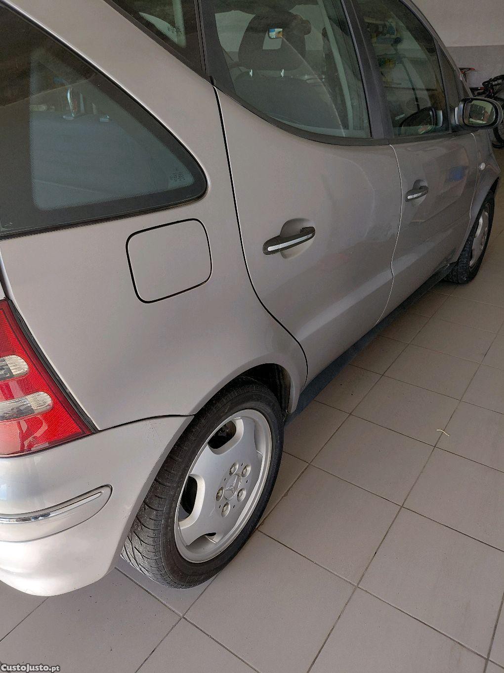 Mercedes-Benz A 170 elegance - 01 foto 3