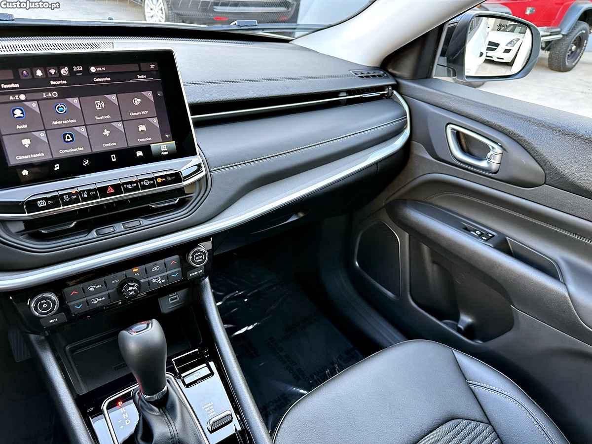 Jeep Compass Limited — fotografia 43