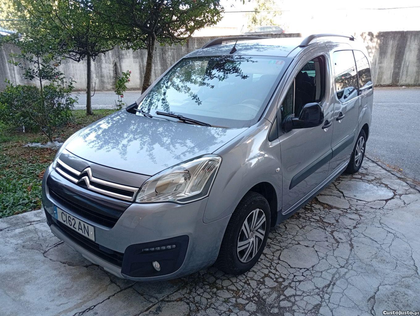 Citroën Berlingo XTR de 5 lugares! - 16 foto 2