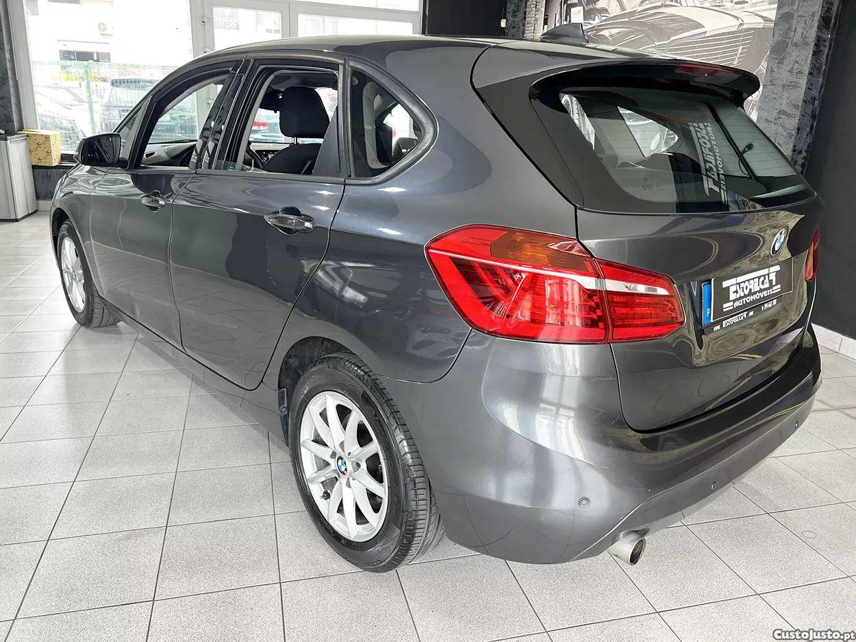 BMW 214 Active Tourer D advantage — fotografia 19