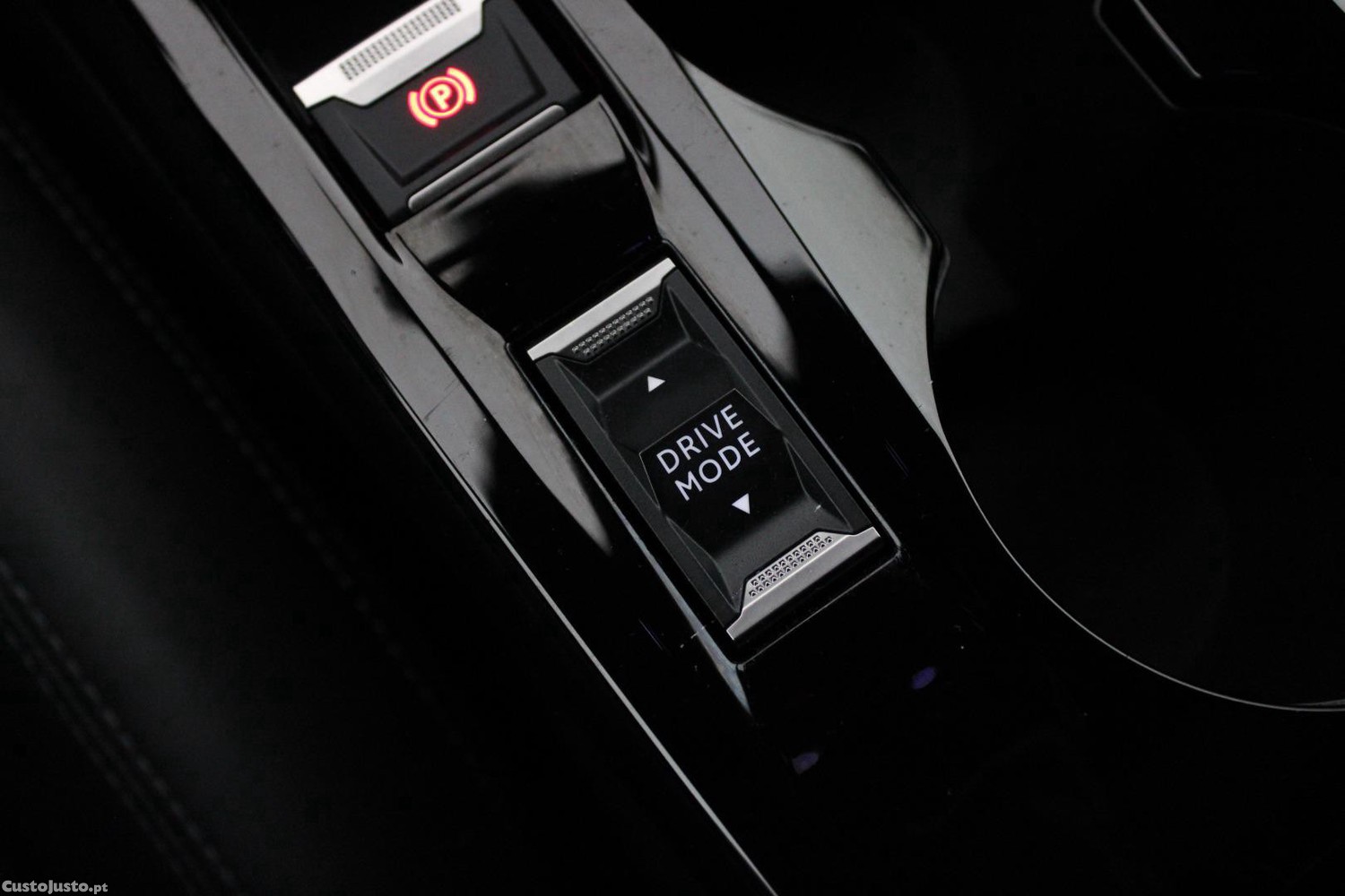 Peugeot 2008 1.5 BHDI GT (AUTO) — fotografia 17