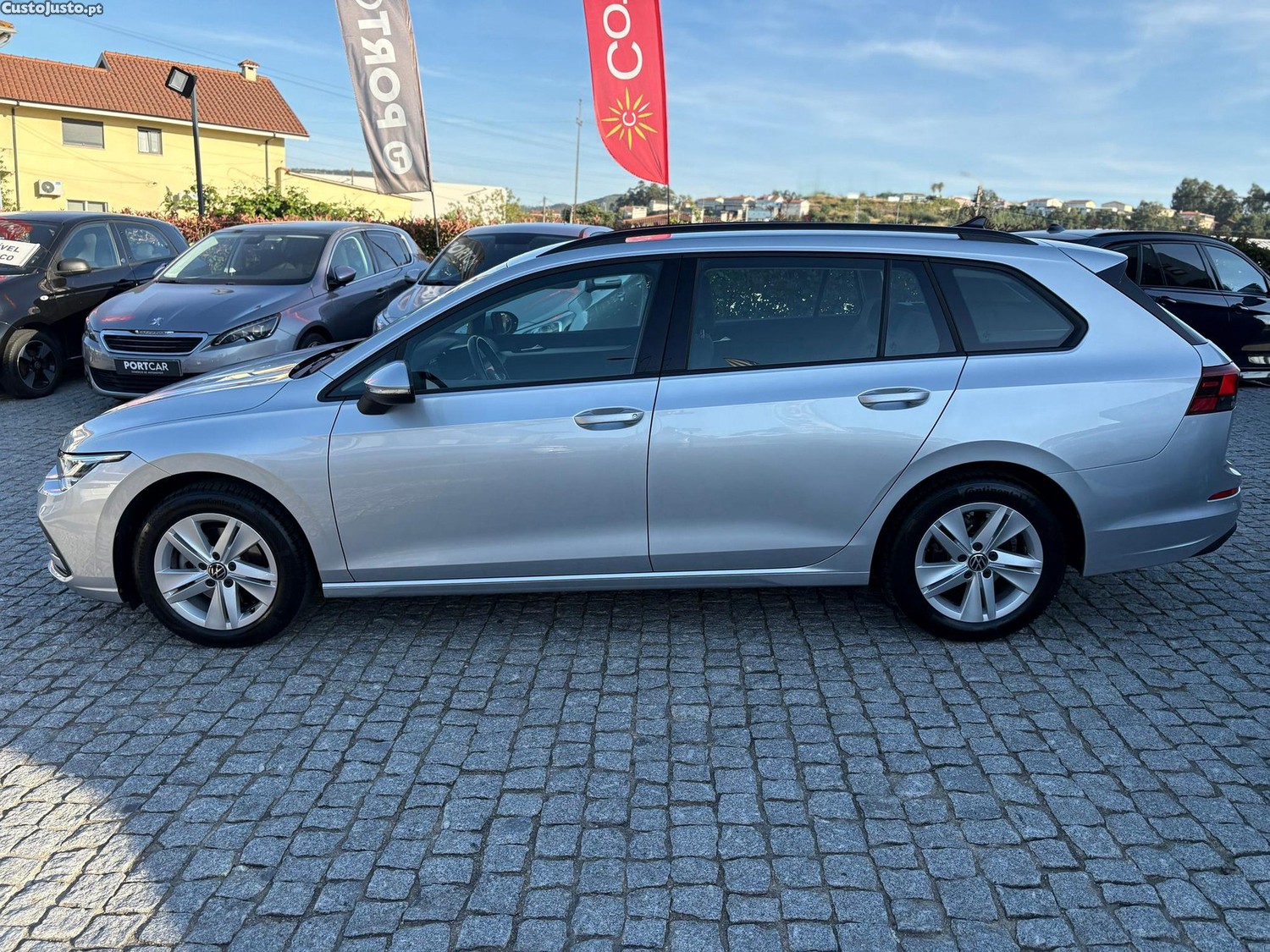 VW Golf Variant 1.0 TSI Life - 23 — photo 4