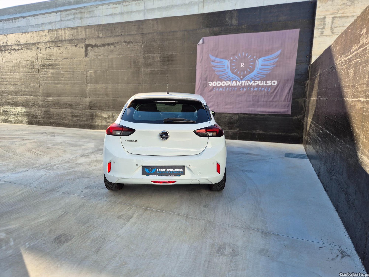 Opel Corsa ELETRICO - 20 — photo 3