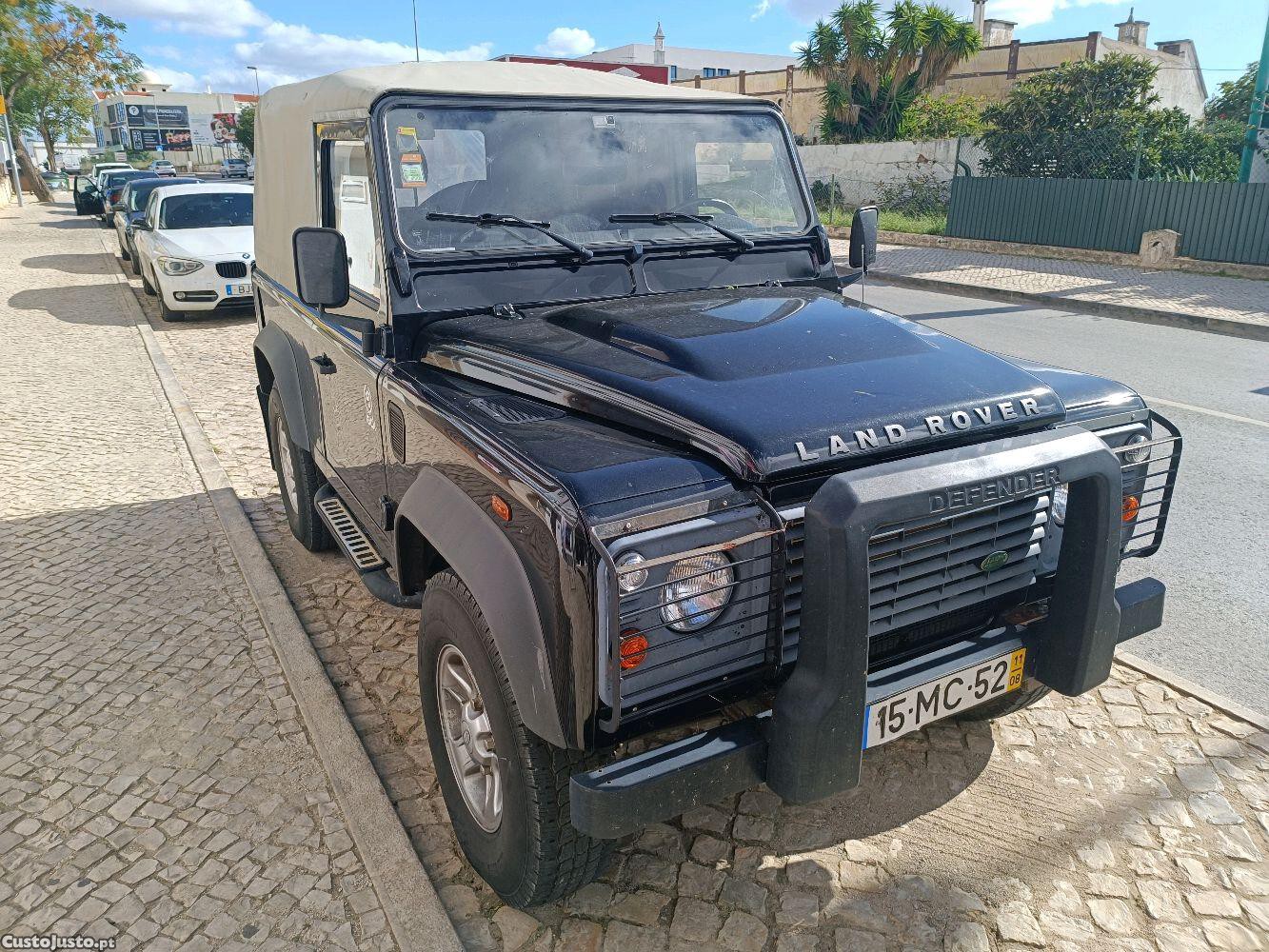 Land Rover Defender 90 Black Edition Commercial - 08 foto 5