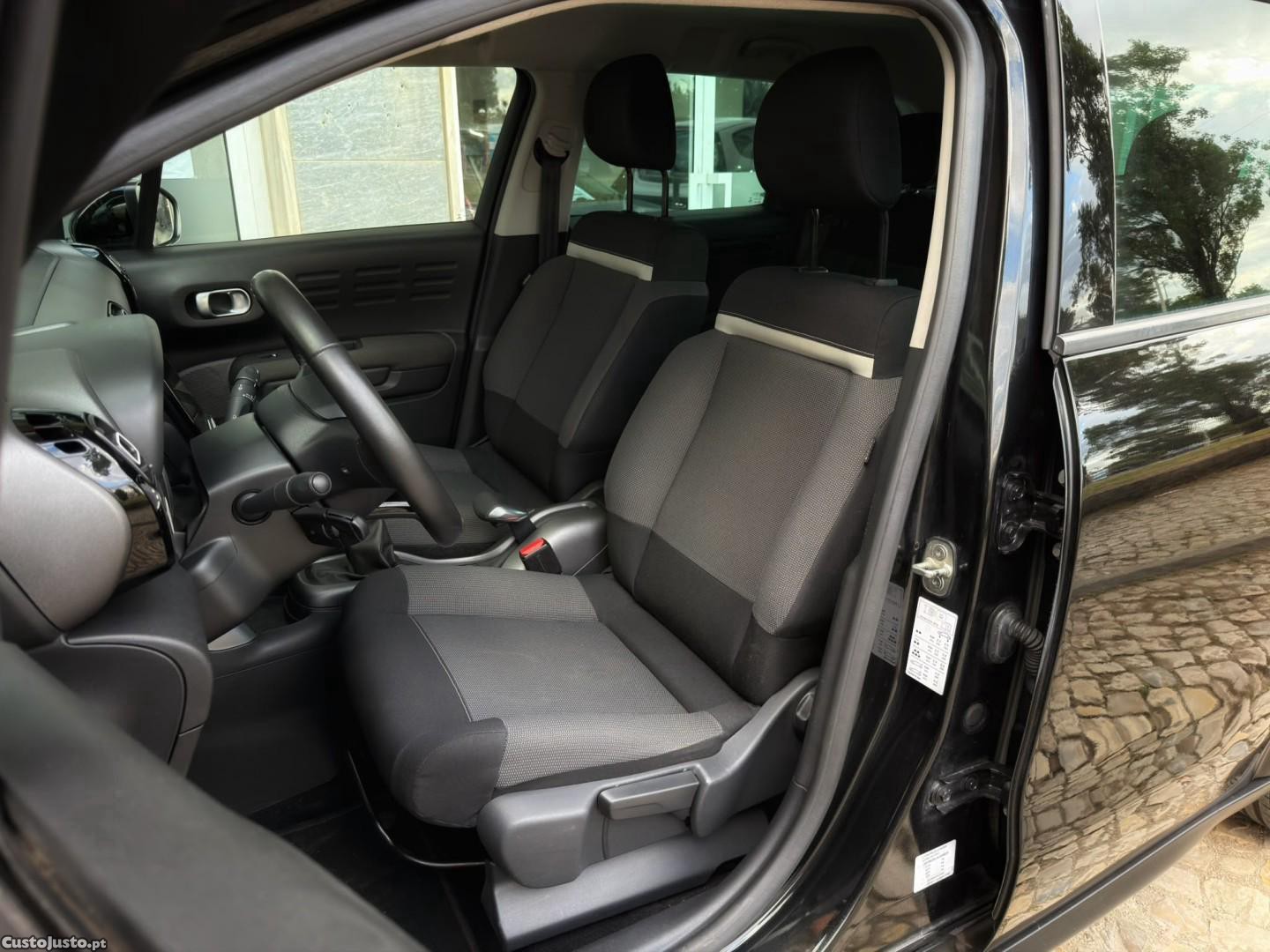Citroën C3 Aircross 1.2 PureTech Feel — fotografia 15