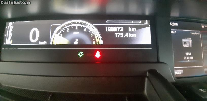 Renault Grand Scénic Dynamique 1.5 DCI 110 CV — photo 3