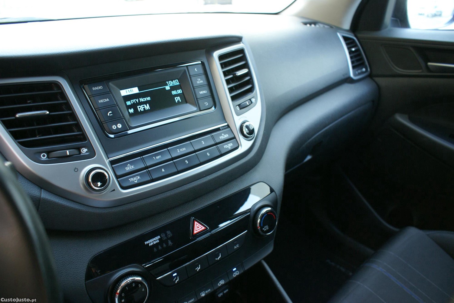 Hyundai Tucson 1.7 CRDi Creative Plus — fotografia 2