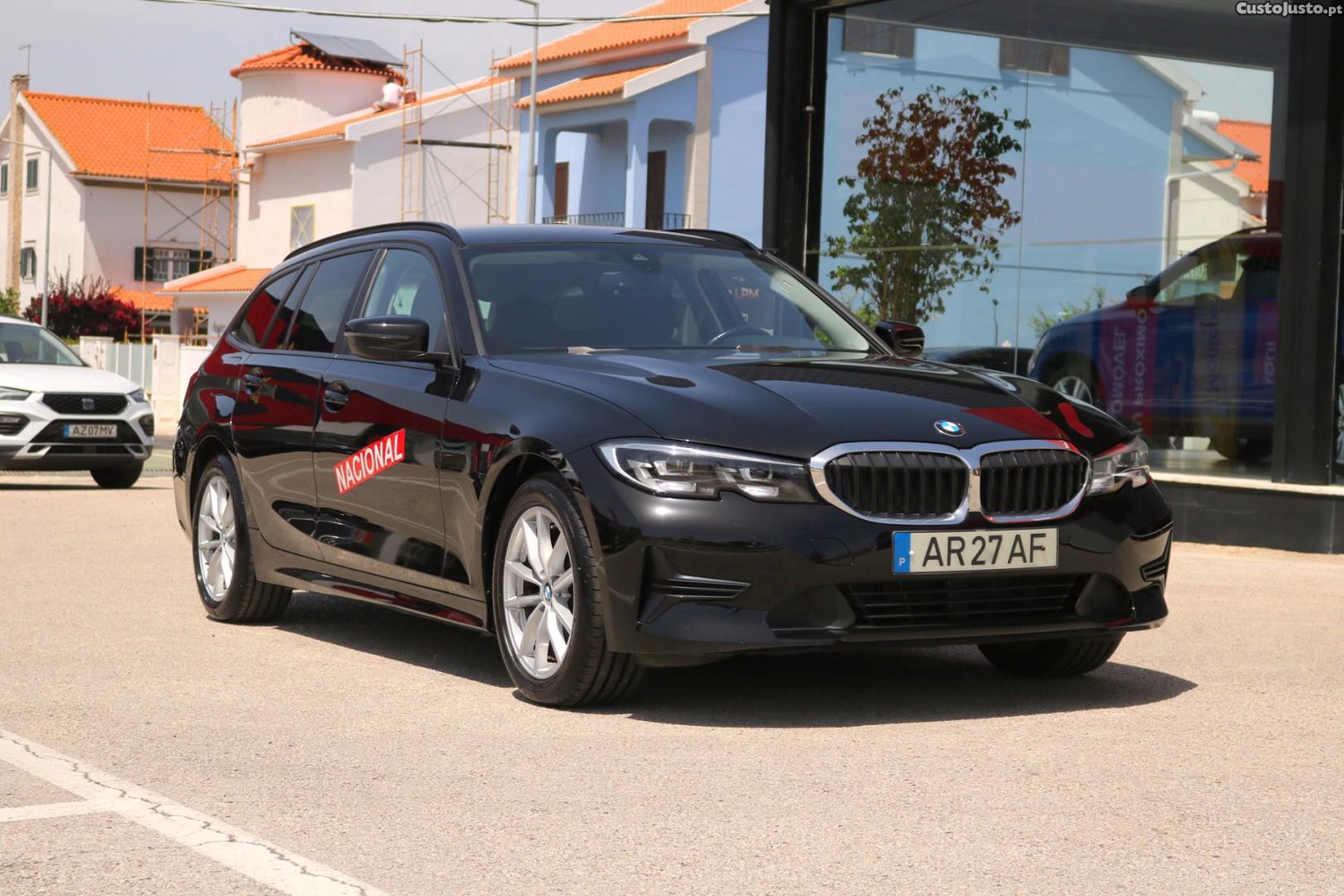 BMW 318 d Touring Advantage Auto 150cv — fotografia 59