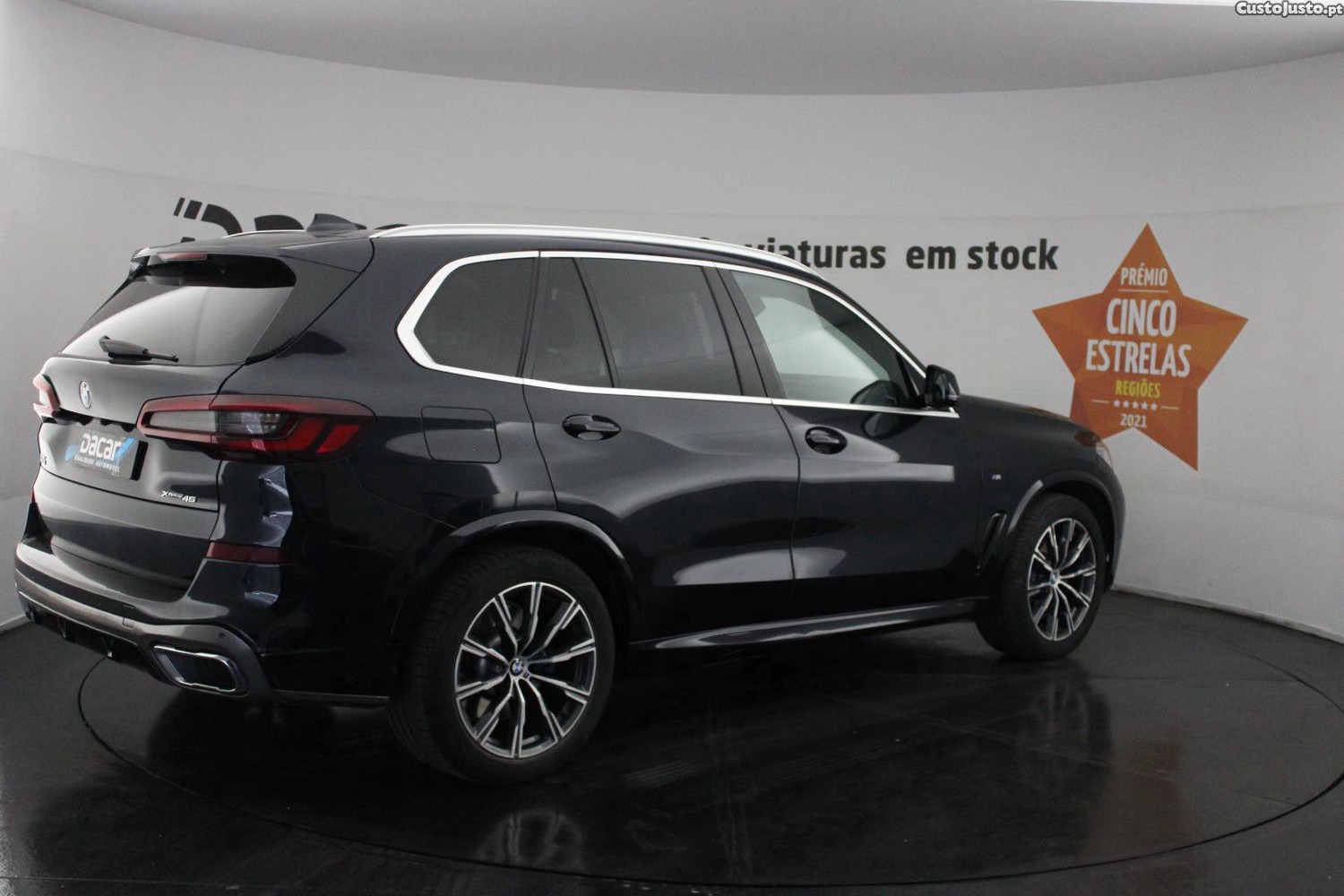BMW X5 45 E-XDRIVE PACK M (AUTO) — fotografia 55