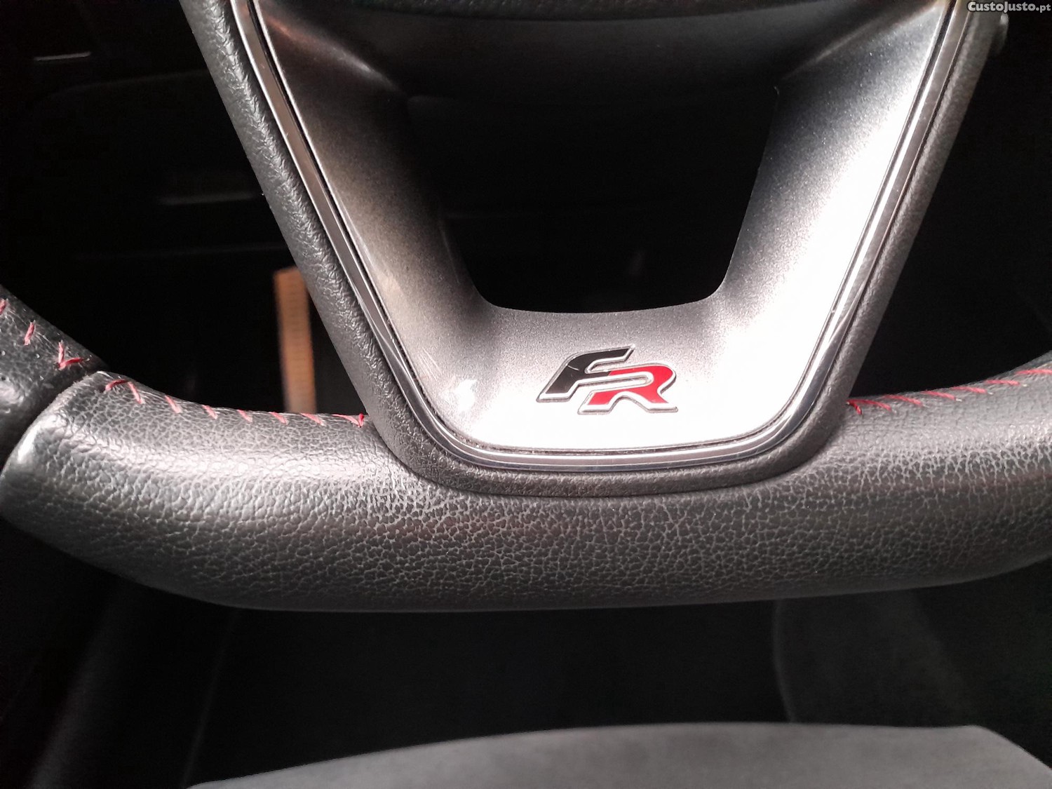 SEAT Leon 2.0 FR 184cv — fotografia 12