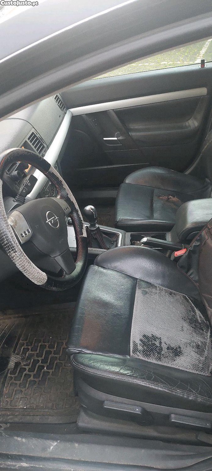 Opel Vectra 2.0 turbo 170cv GPL 2003 - 03 foto 3