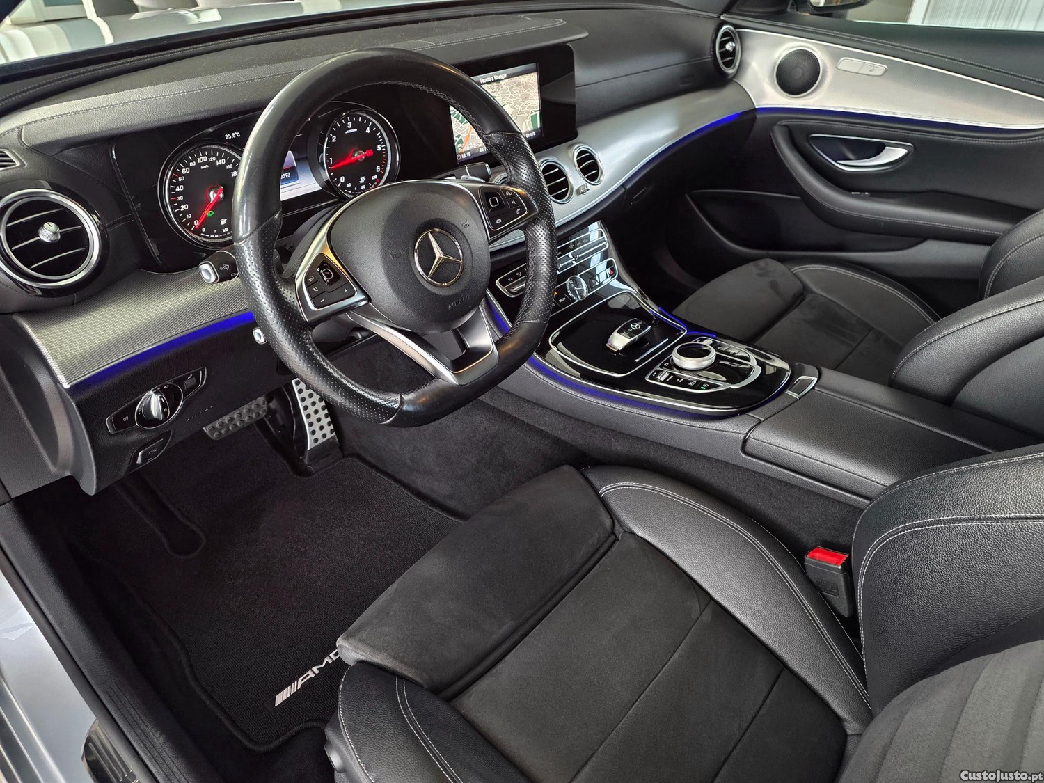 Mercedes-Benz E 220 d AMG LIne Nacional - 17 — photo 4