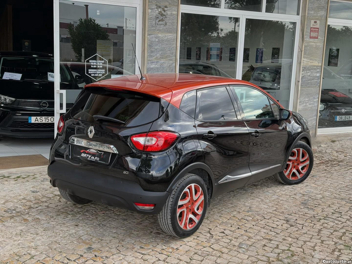 Renault Captur 1.5 dCi Exclusive — fotografia 19