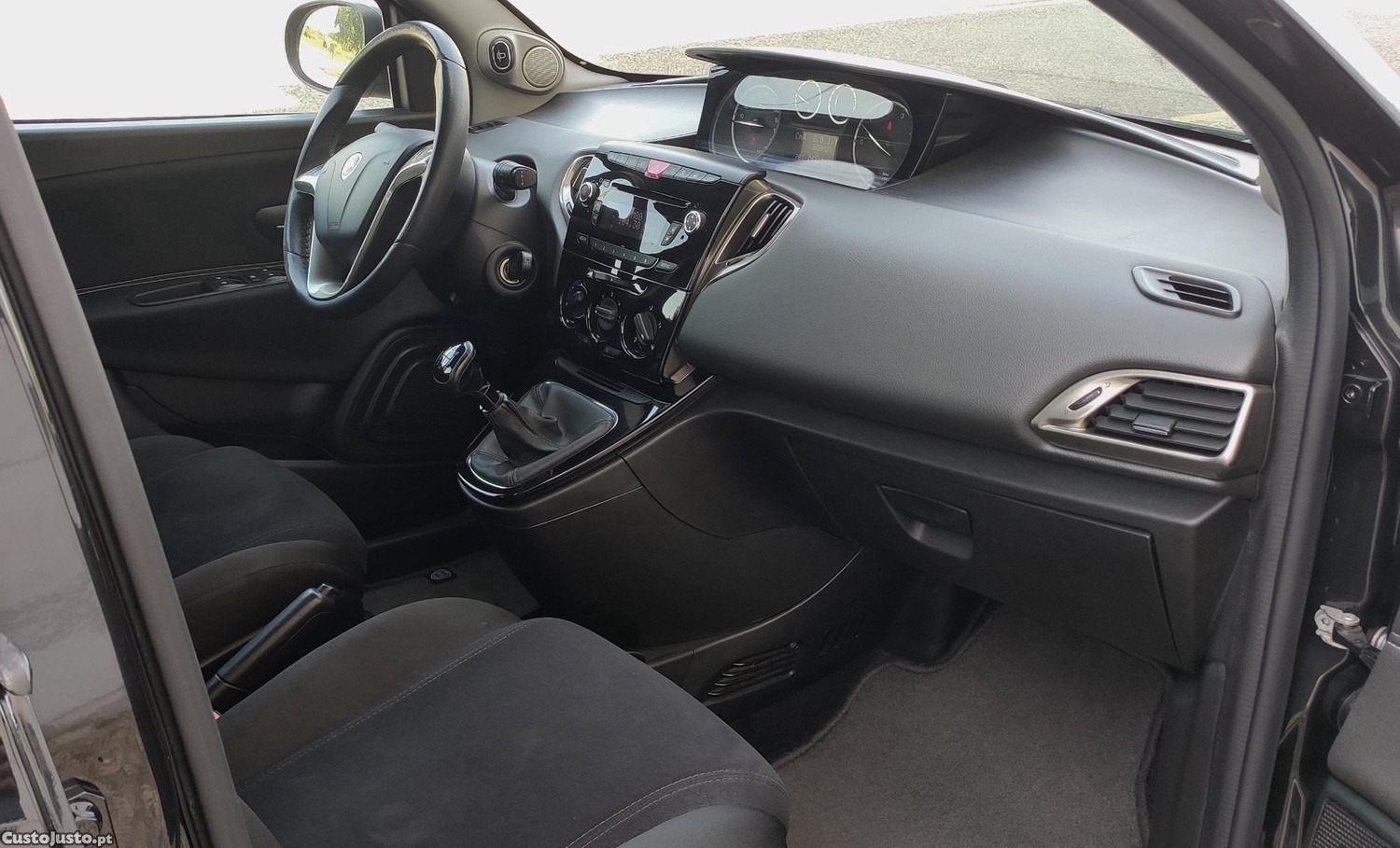 Lancia Ypsilon 1.3 M-jet S&S Gold — fotografia 5
