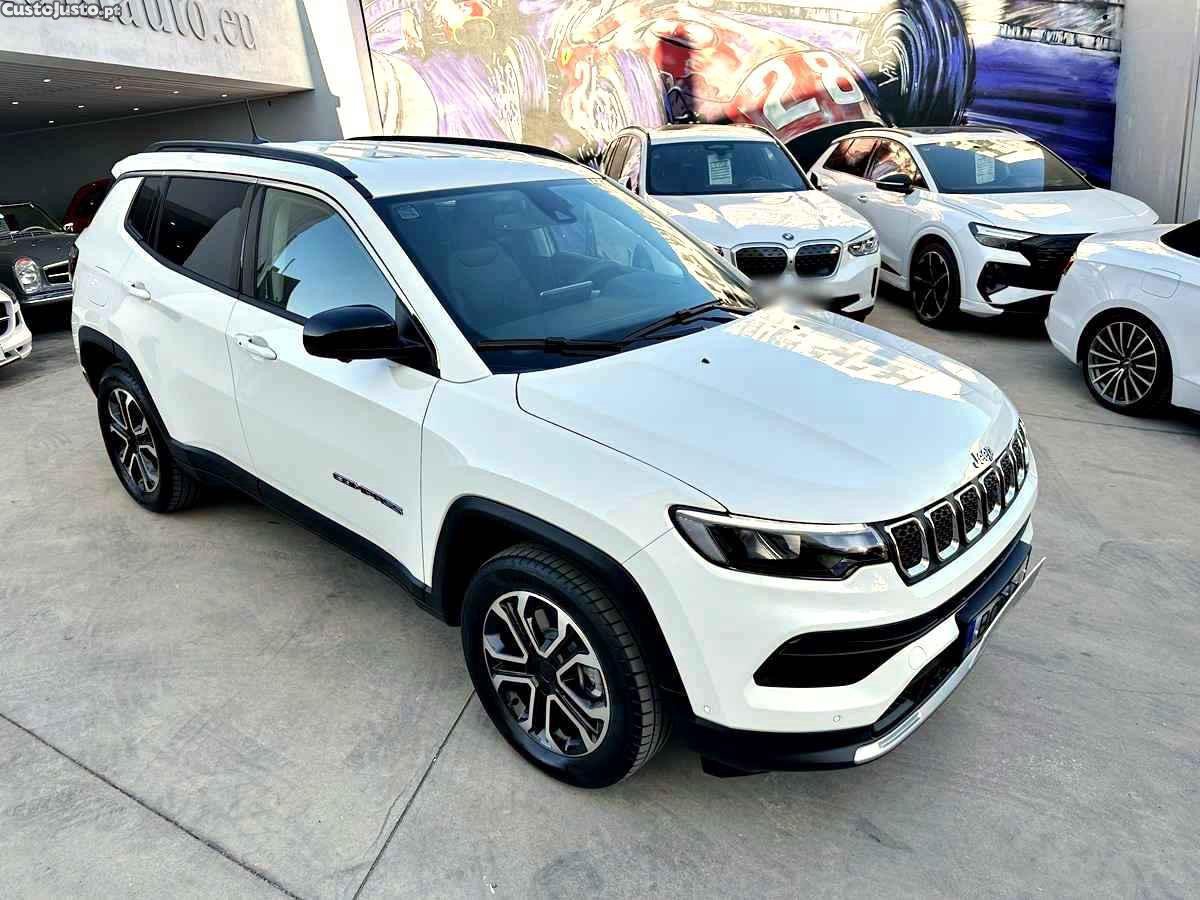 Jeep Compass Limited — fotografia 17
