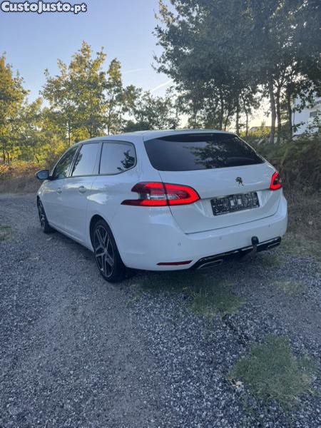 Peugeot 308 GT line — photo 3