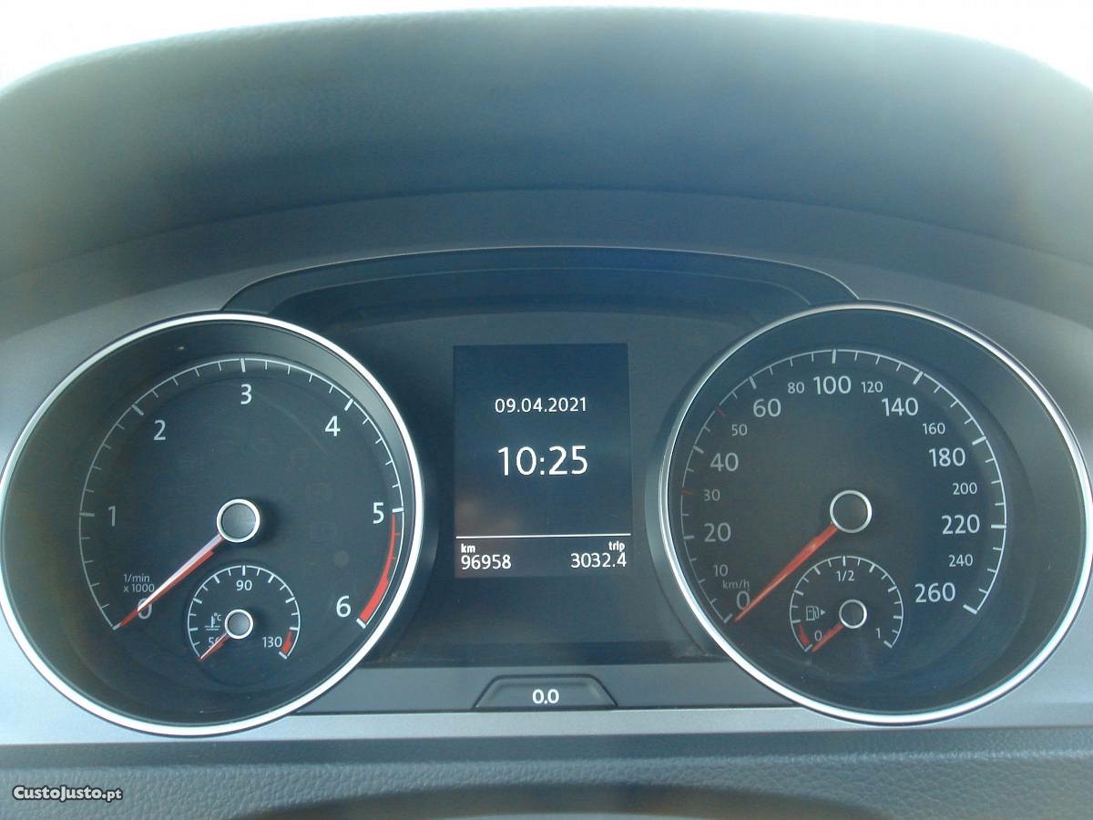 VW Golf VII1.6TDI BluEmotion - 16 foto 4