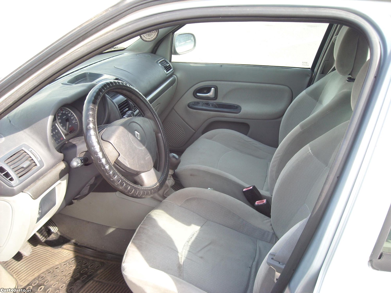 Renault Clio prestige — fotografia 5
