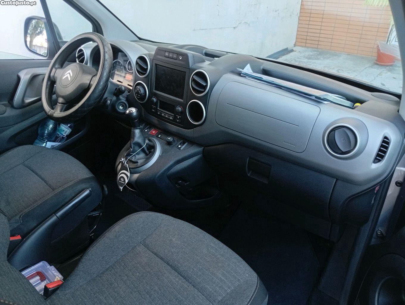 Citroën Berlingo XTR de 5 lugares! - 16 foto 4