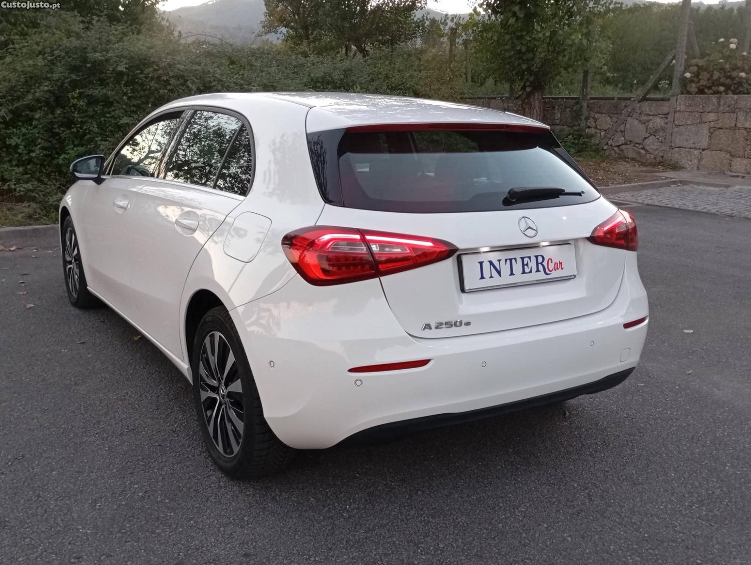 Mercedes-Benz A 250 Hibrido plug in - 21 foto 4