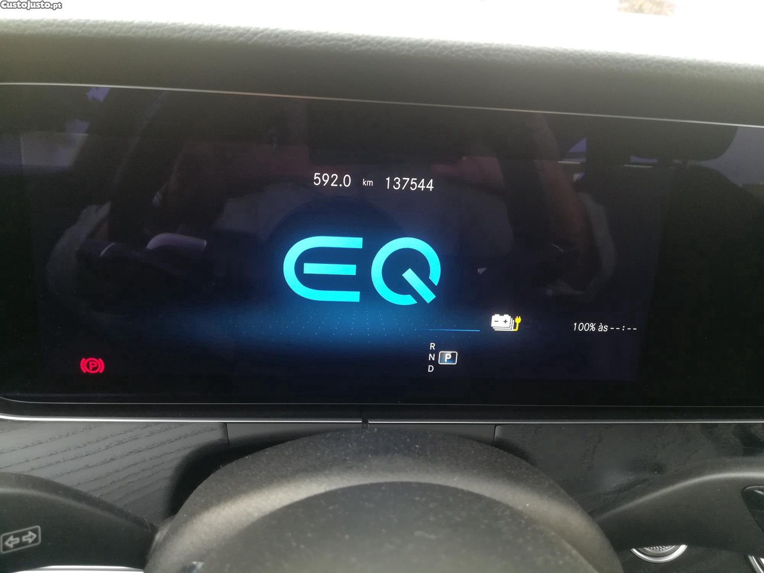 Mercedes-Benz E 300 DE plug-in hybrid diesel — fotografia 3