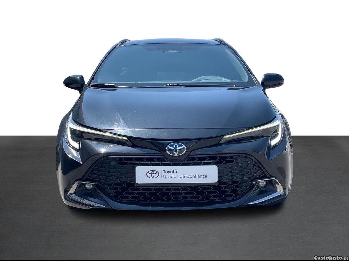 Toyota Corolla TS 1.8 Hybrid Comfort Plus — fotografia 12