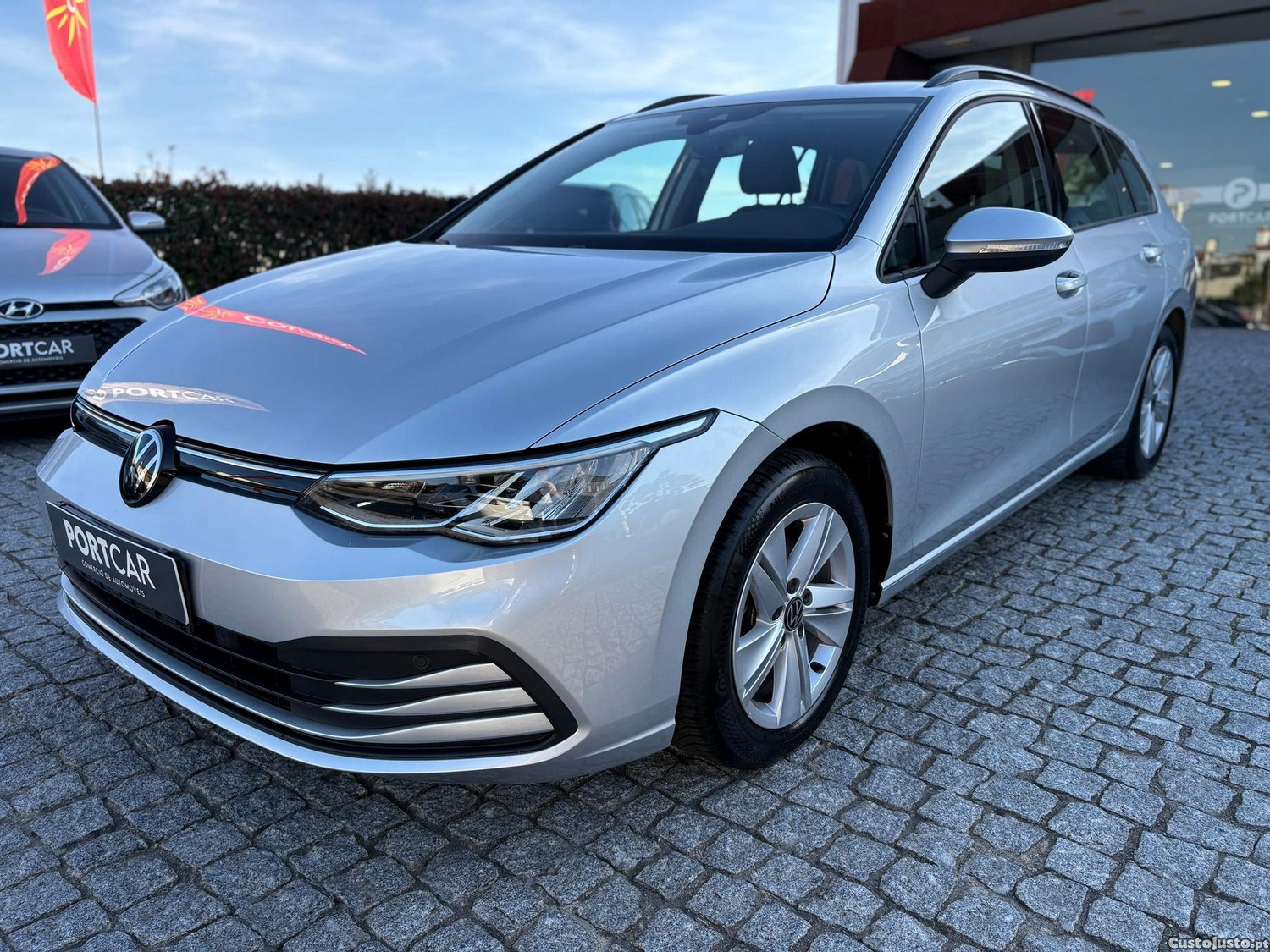 VW Golf Variant 1.0 TSI Life - 23 — photo 3