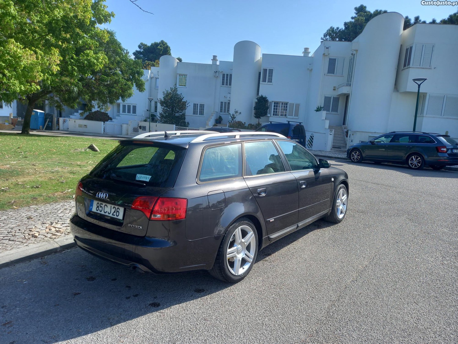 Audi A4 Avant 2.0 tdi s line - 06 foto 3