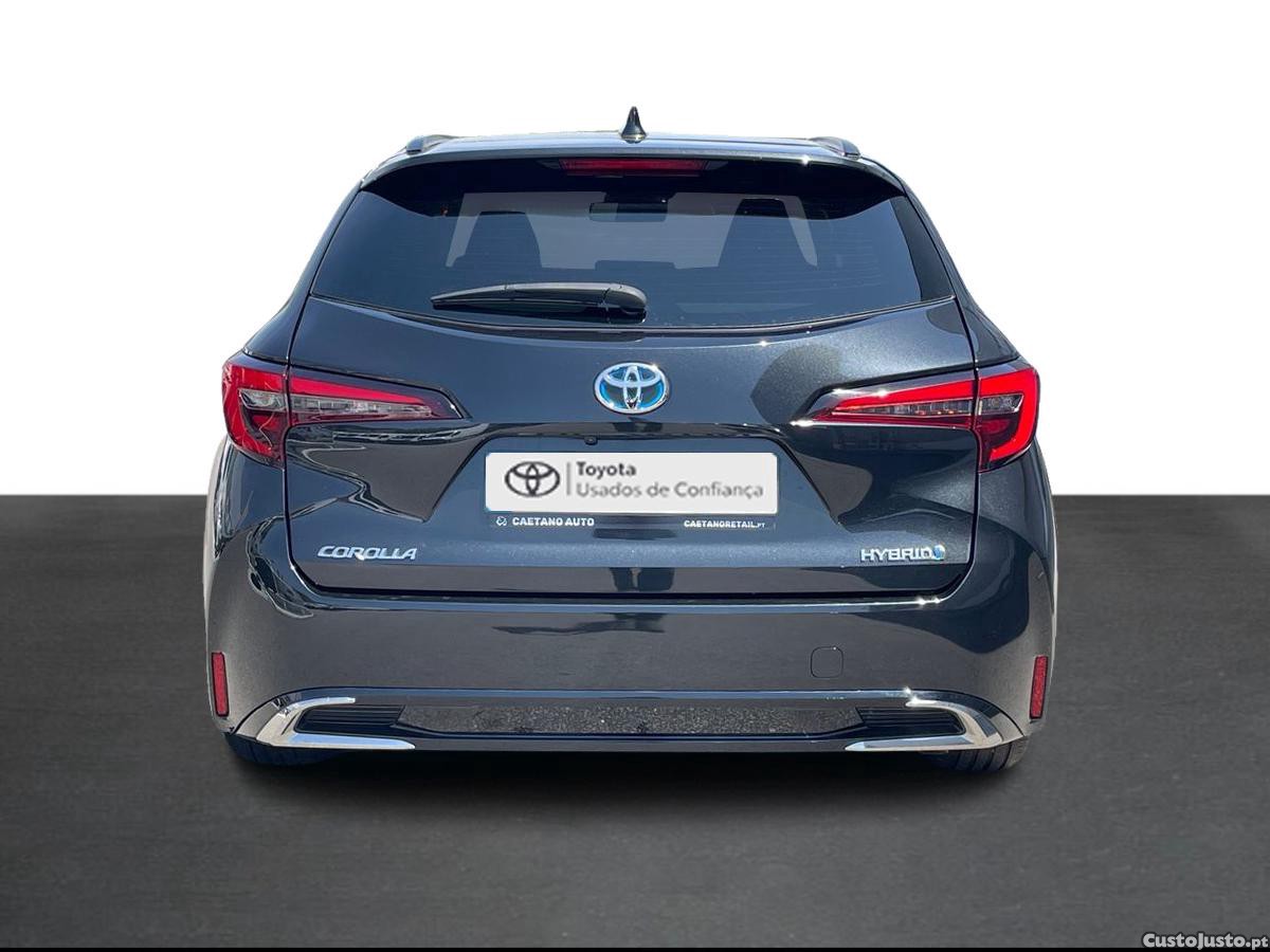 Toyota Corolla TS 1.8 Hybrid Comfort Plus — fotografia 13