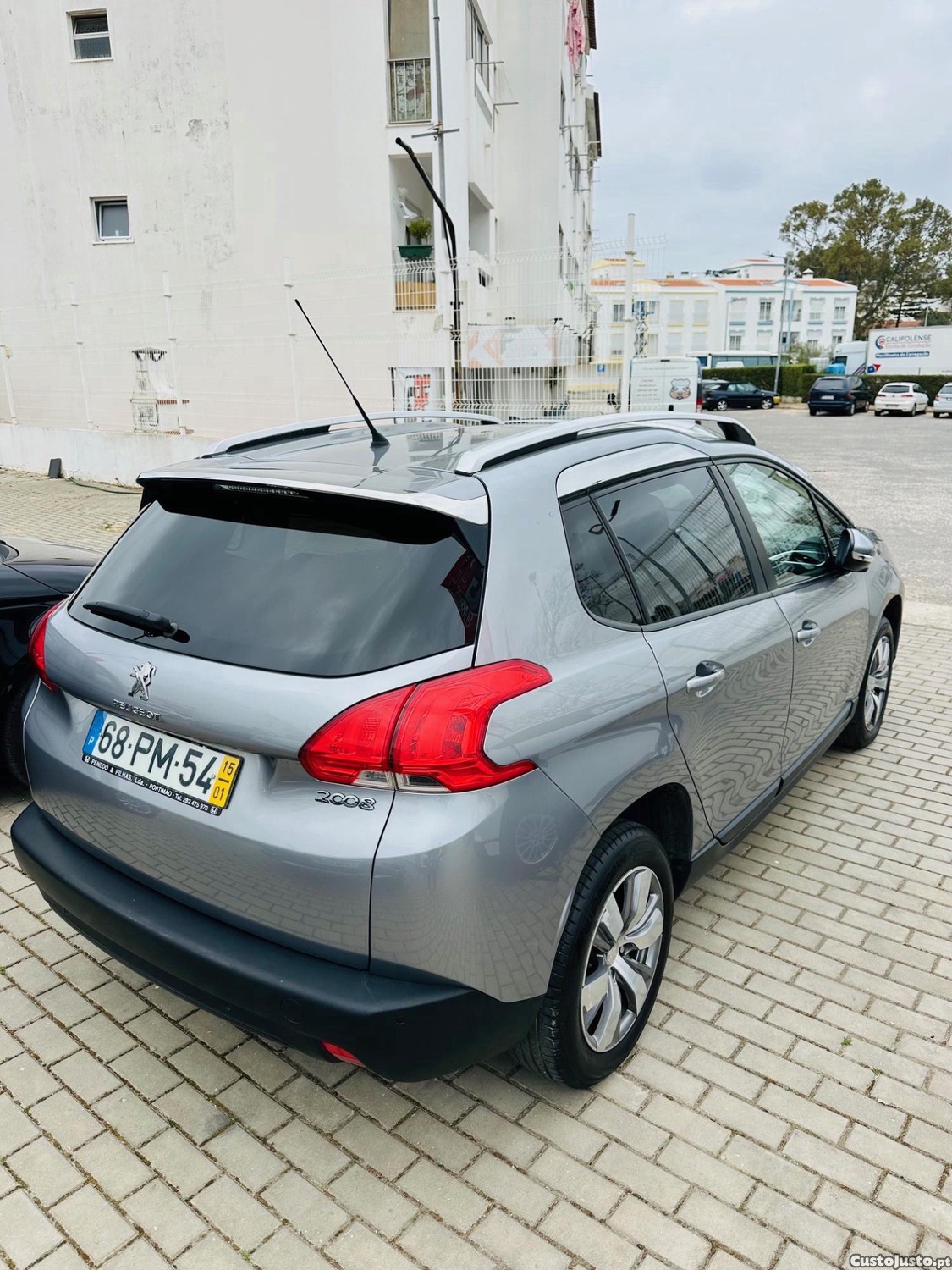 Peugeot 2008 ACCESS 1.2 — photo 3