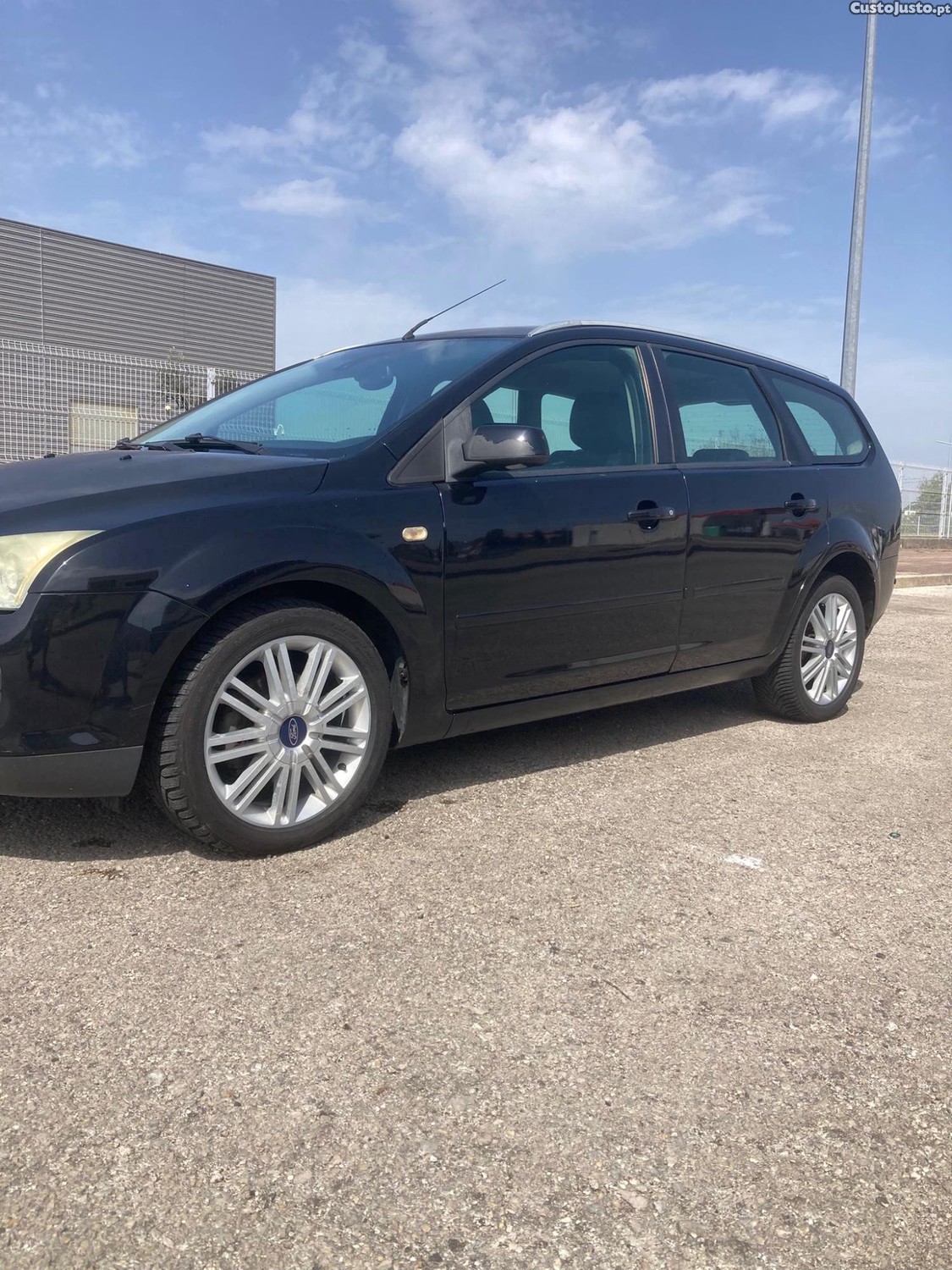 Ford Focus (Focus) — photo 3