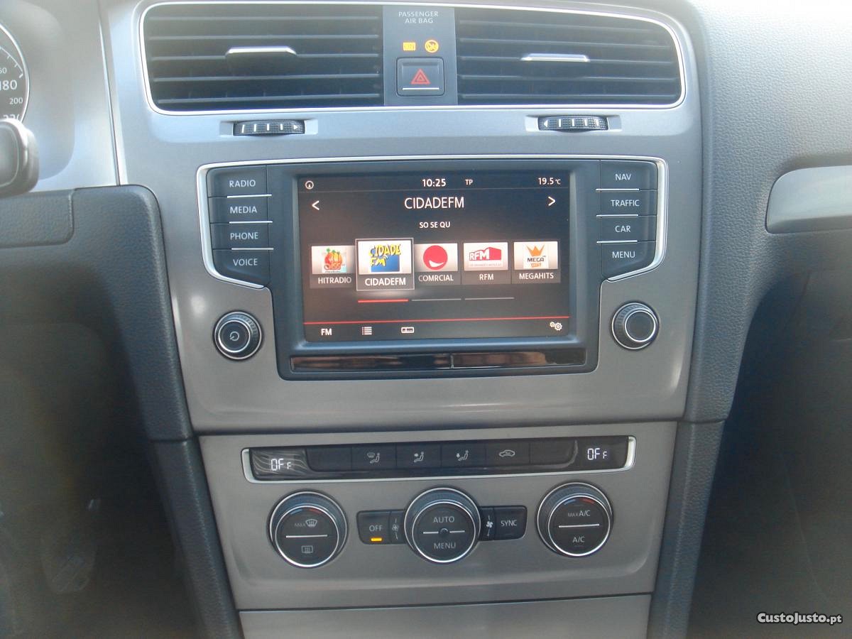 VW Golf VII1.6TDI BluEmotion - 16 foto 5