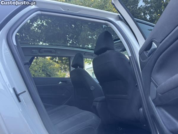 Peugeot 308 GT line — photo 2