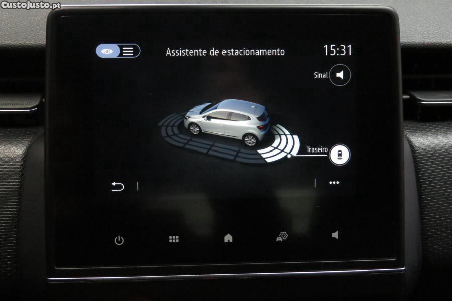 Renault Clio 1.0 TCe Intens — fotografia 8