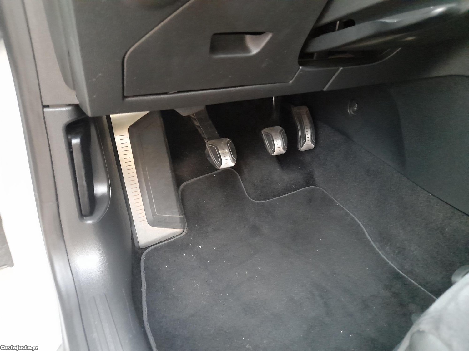SEAT Leon 2.0 FR 184cv — fotografia 8
