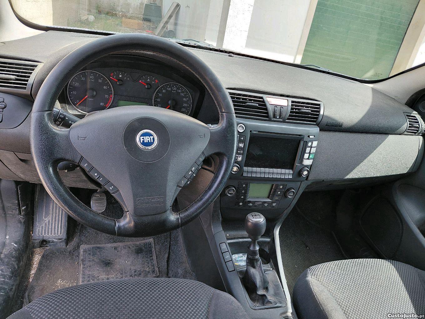 Fiat Stilo 1.6 16v — photo 5