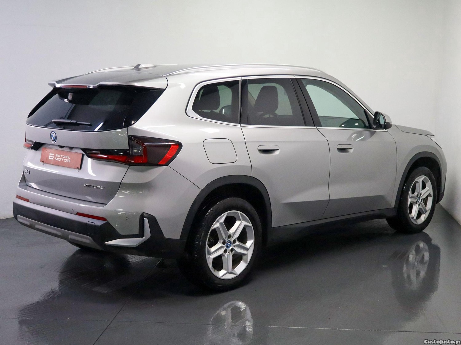BMW X1 xDrive25e — fotografia 22