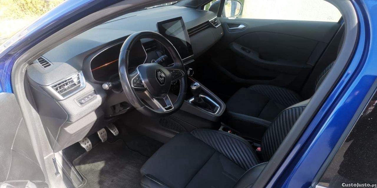 Renault Clio Alpine - 24 — photo 4