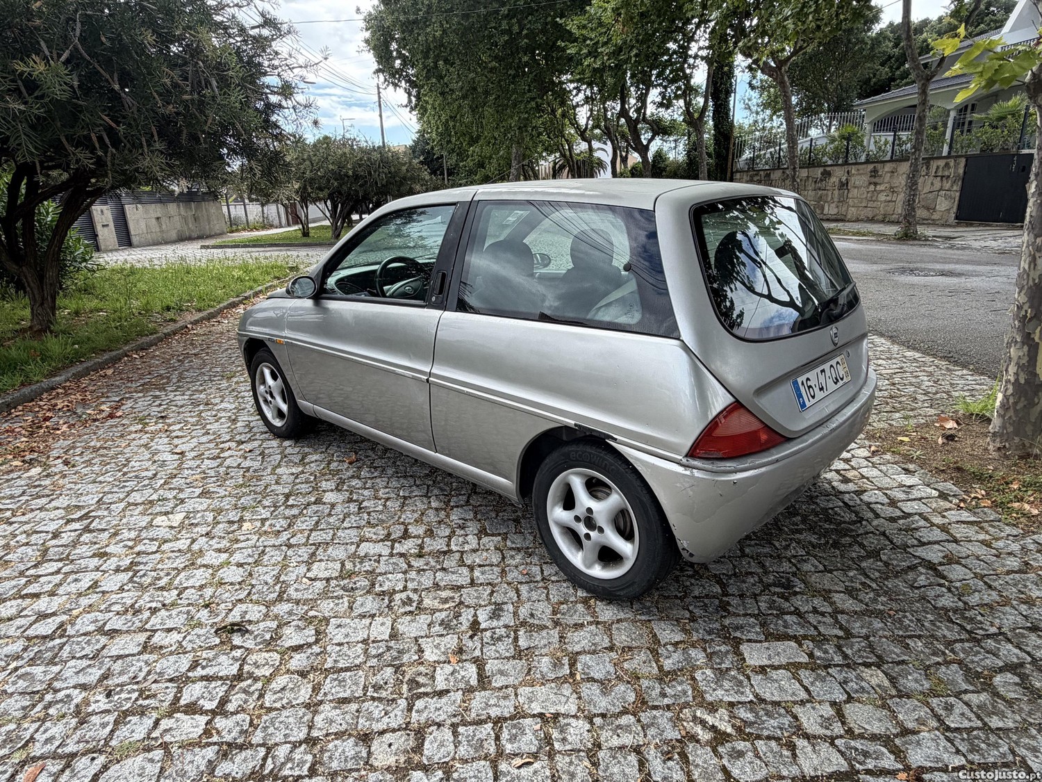 Lancia Y 16 v — fotografia 5