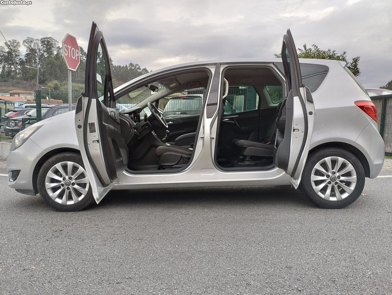 Opel Meriva 1.4 TURBO (MONOVOLUME - Classe 1) "GPL / GASOLINA" - NACIONAL- GARANTIA