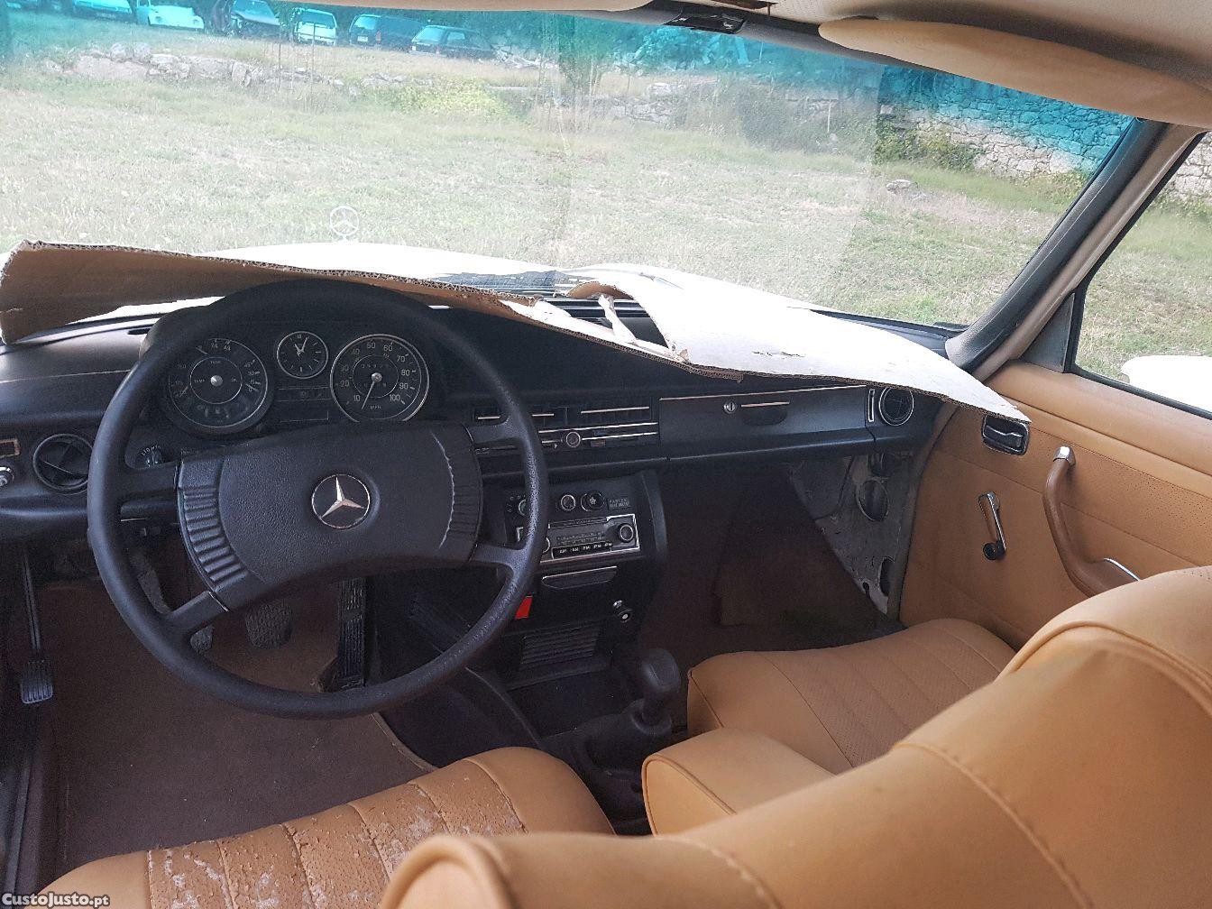 Mercedes-Benz 240 W115/8 — fotografia 3