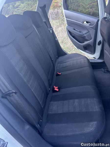 Peugeot 308 GT line — photo 5