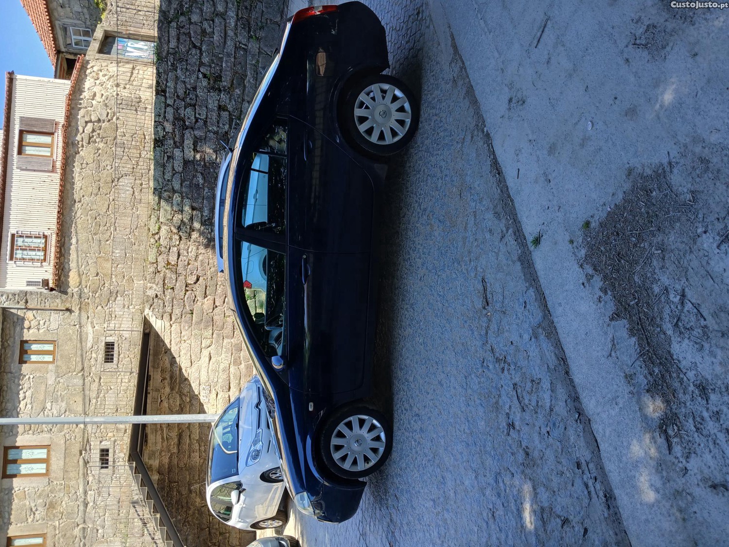 Nissan Primera 2.2 DCI — fotografia 6