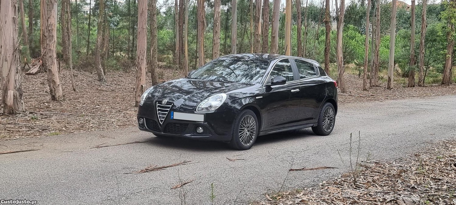 Alfa Romeo Giulietta 1.6 JTDm Distinctive Nacional — photo 2