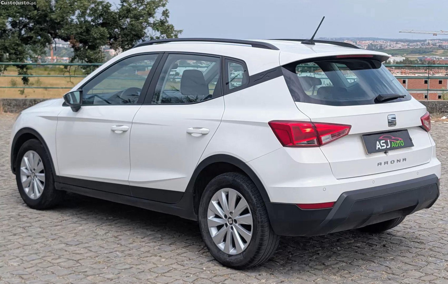 SEAT Arona 1.6 tdi style — fotografia 17