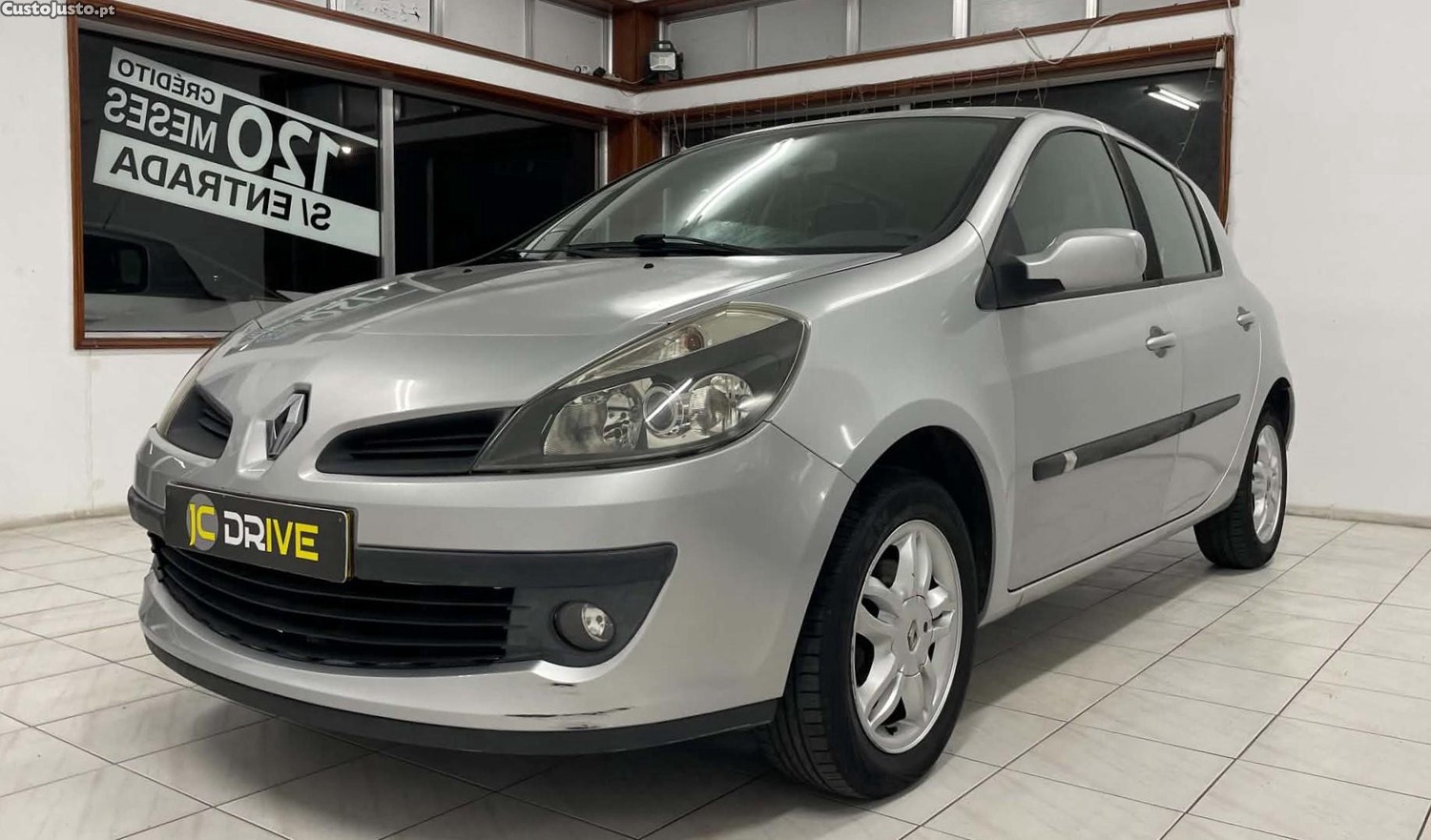 Renault Clio 1.2 16V Dynamic — fotografia 10