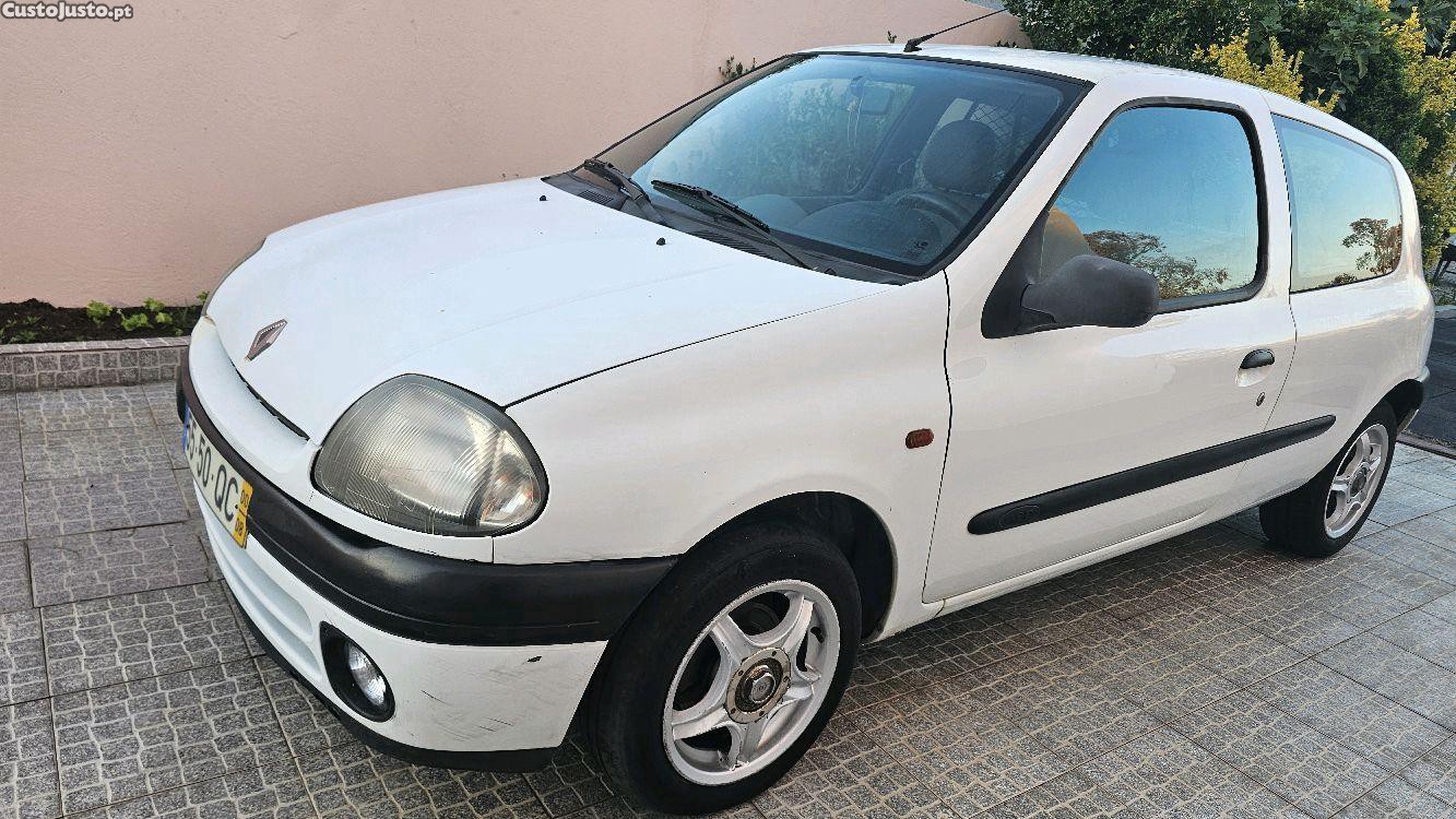 Renault Clio 1.9 bomba mecanica - 01 foto 5